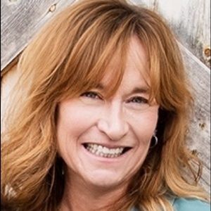 Meet your Posher, Stacy